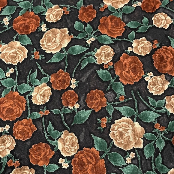 90’s Romantic Goth Sheer Rose Top - Picture 2 of 7